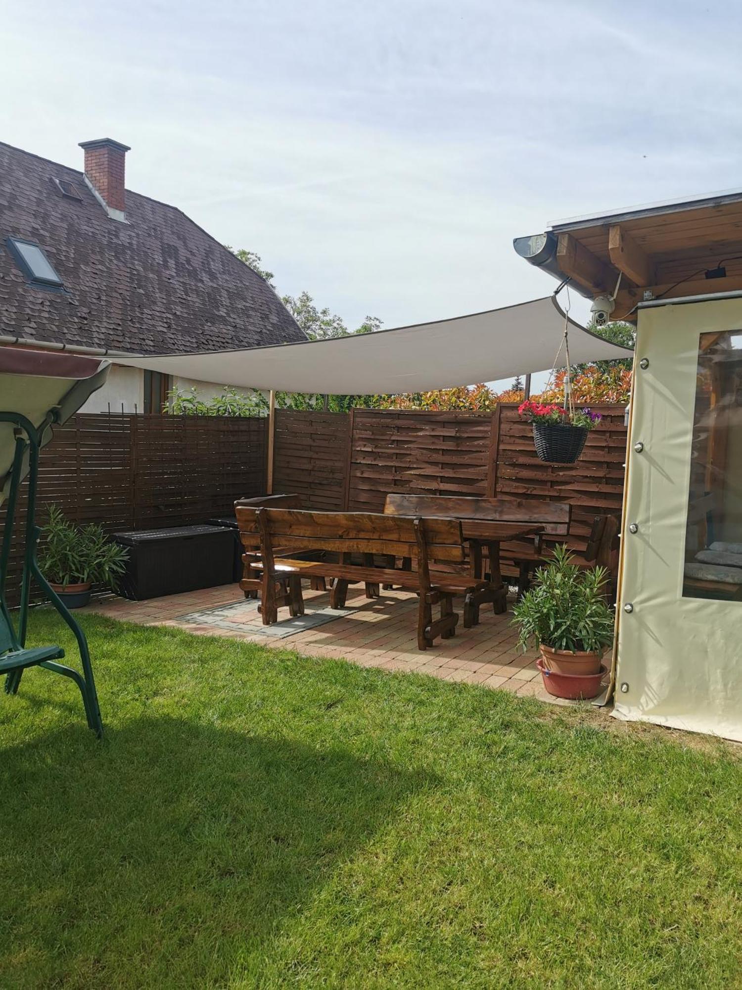 Landhaus Forras 2 Balatonfured Exterior photo